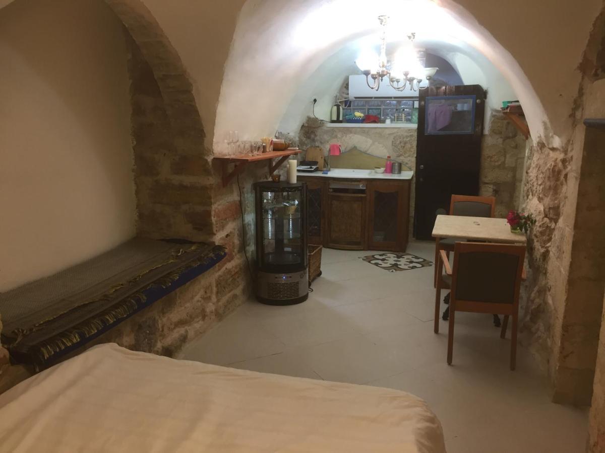 Bed and Breakfast Sweet 'En Kerem View Jerusalem Exterior foto